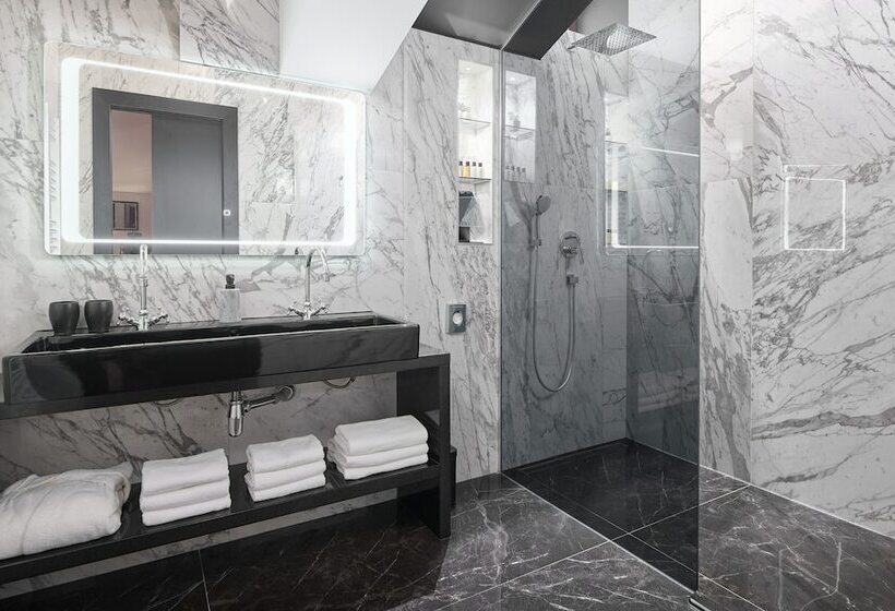 酒店 King Kresimir Heritage