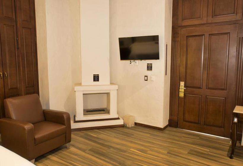 Отель La Casa de los Dos Leones