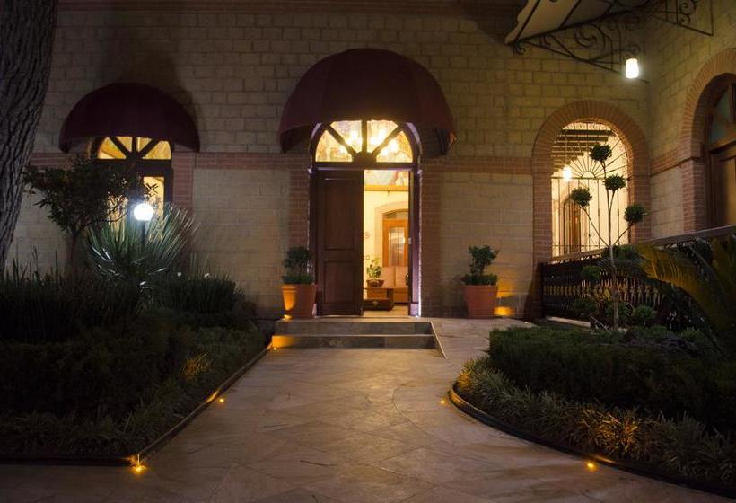 Отель La Casa de los Dos Leones