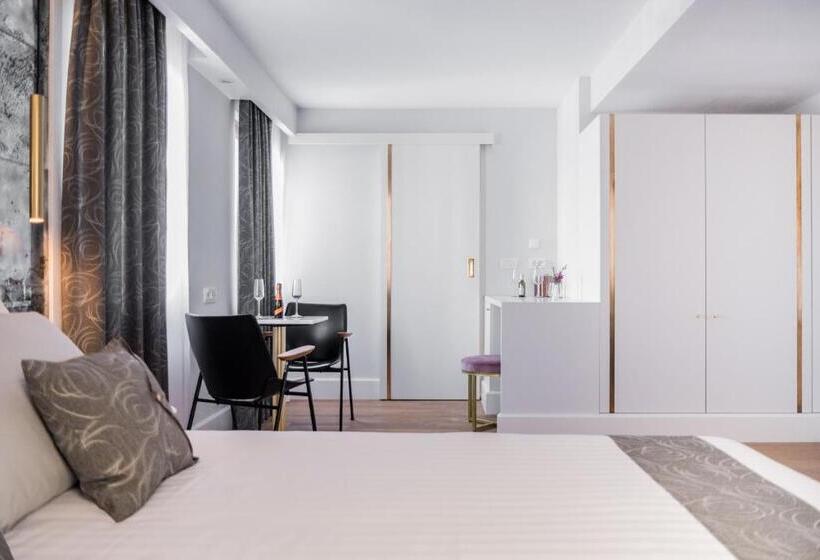 Отель La Loggia