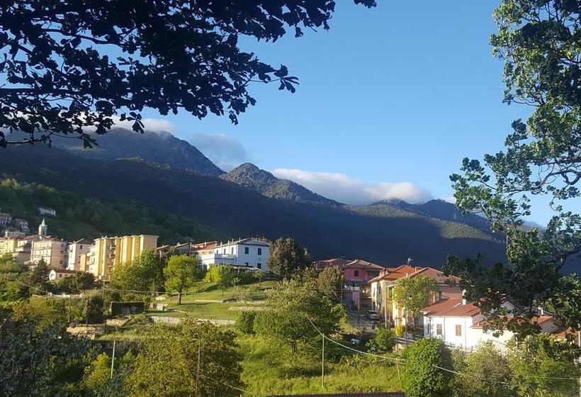 בית מלון כפרי La Pineta