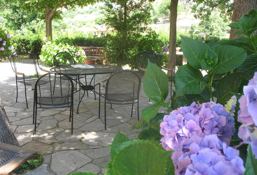 בית מלון כפרי La Pineta