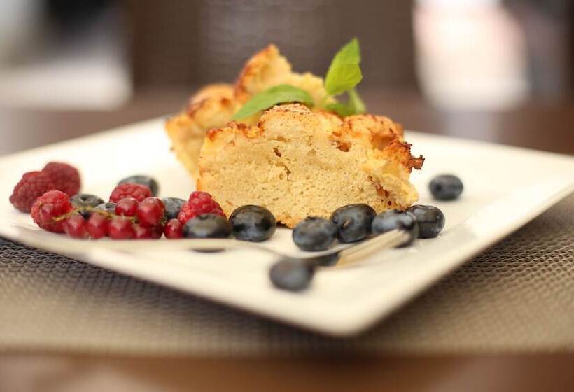 Отель Liberum Residence Old Town