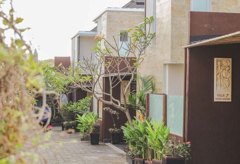 Отель Padma Pandawa Villa
