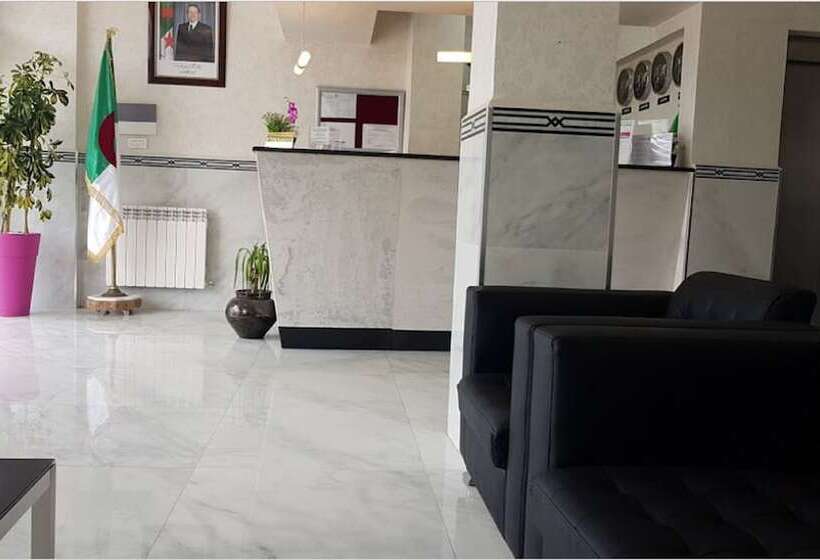 هتل Palais Familial