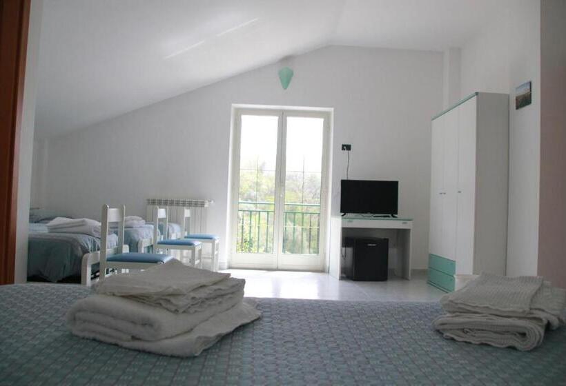 בית מלון כפרי Palia S