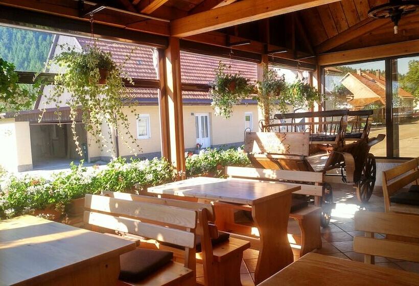 فندق Pansion I Restoran Bijela Ruža