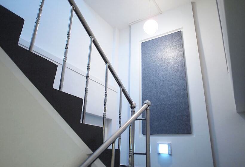 هتل Park Hill Myeongdong