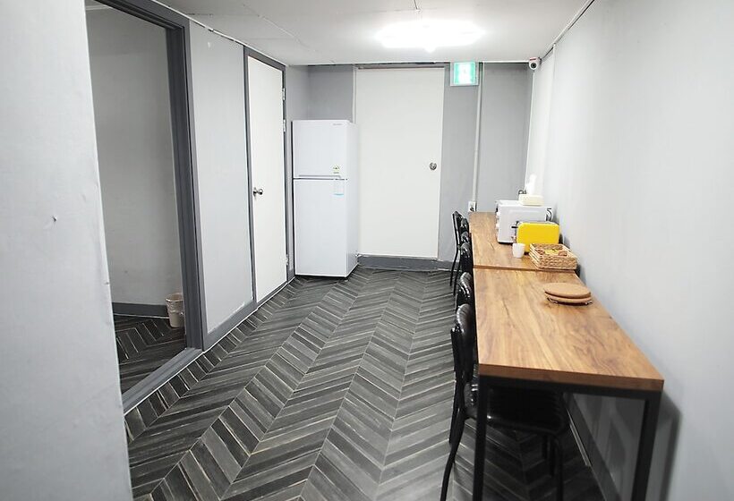 هتل Park Hill Myeongdong