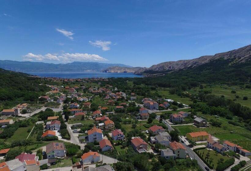 هتل Pension Antonia