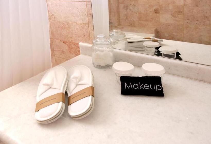 ホテル Philippos Livadeia