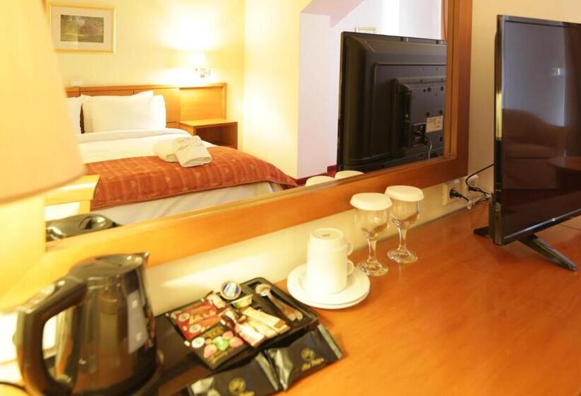 ホテル Philippos Livadeia