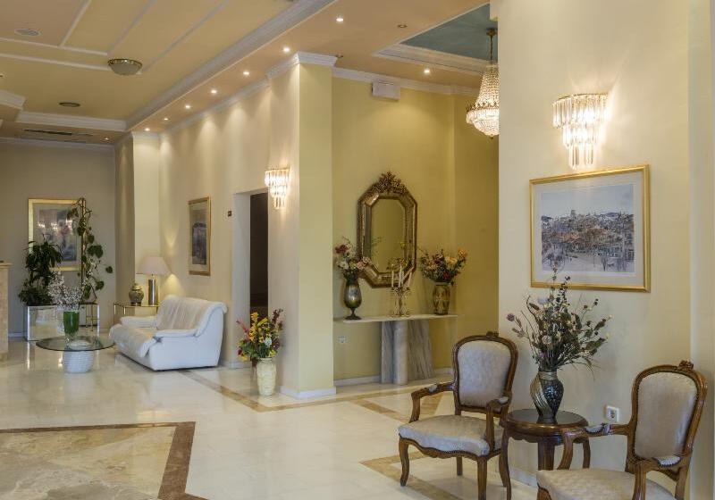 ホテル Philippos Livadeia