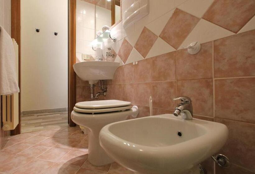 Отель Primavera