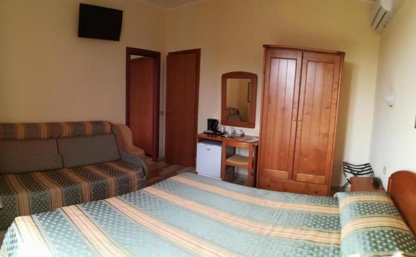 Отель Primavera