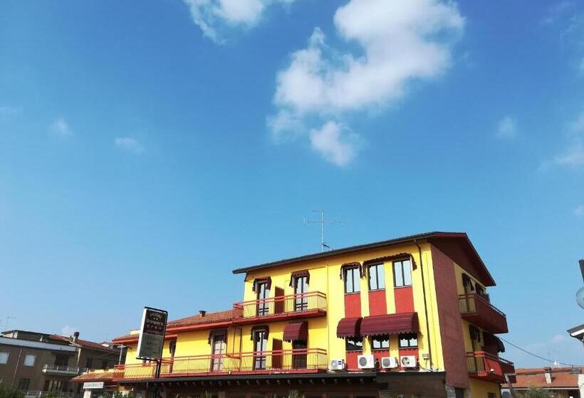 Отель Primavera