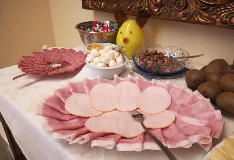 Отель Primavera