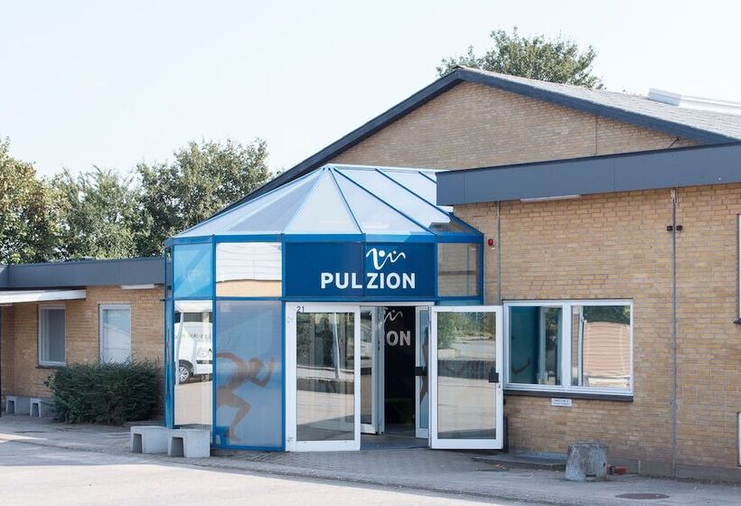 ホテル Pulzion   Sports