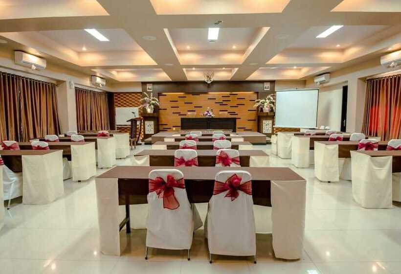 Отель Puri Nusa Indah