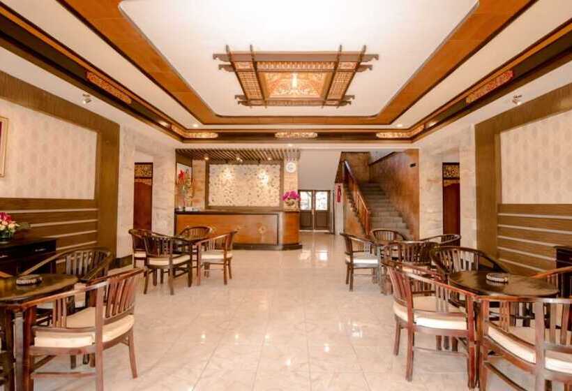 Отель Puri Nusa Indah