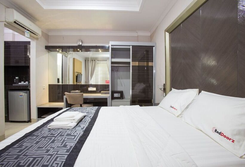 酒店 Reddoorz Plus Syariah Near Mall Pondok Indah