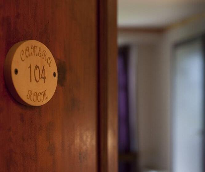 בית מלון כפרי Relais Regina