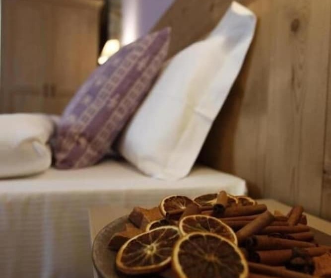 בית מלון כפרי Relais Regina