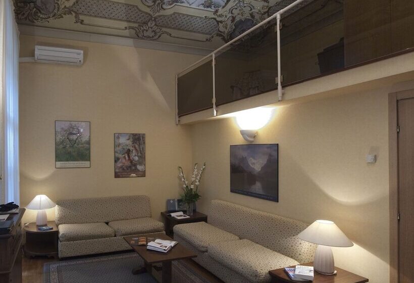 هتل Residence Lagrange