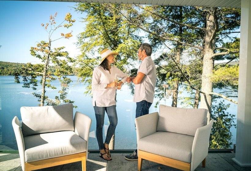 Ripplecove Hotel & Spa