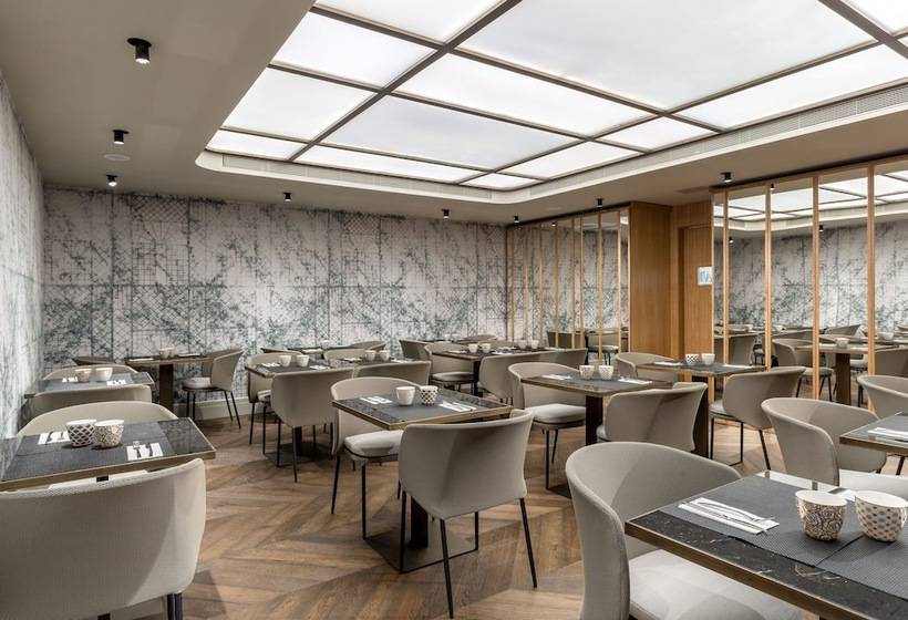 هتل Room Mate Gorka