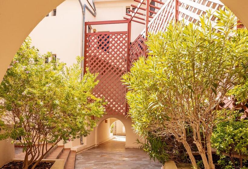 هتل Résidence Pierre & Vacances Bandol Louis Lumière