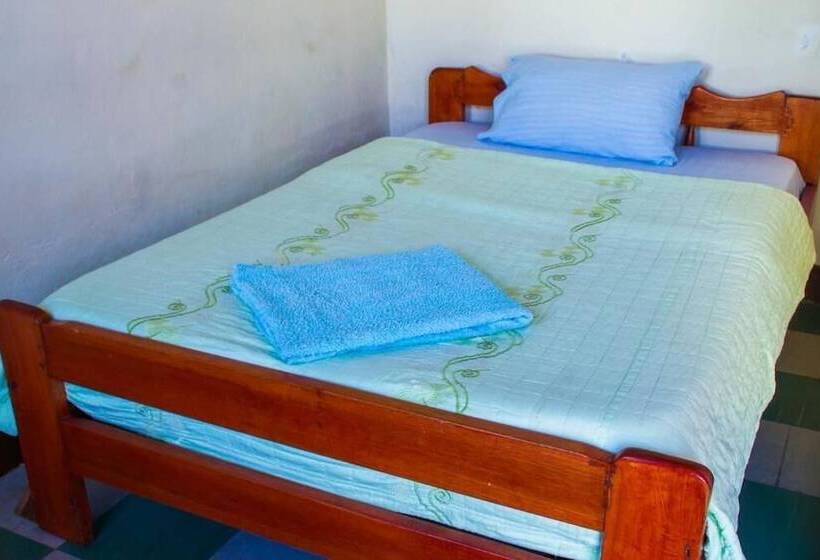 هتل Sabinyo Guest House