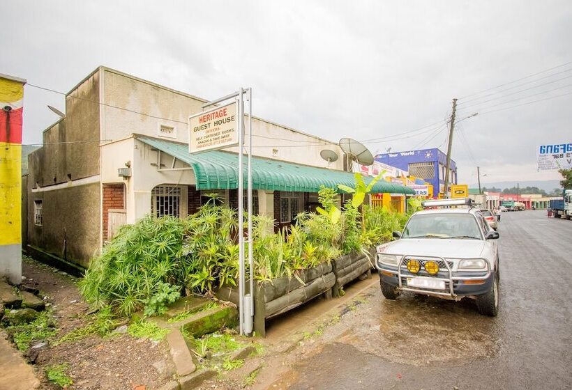 هتل Sabinyo Guest House