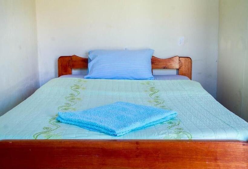 هتل Sabinyo Guest House