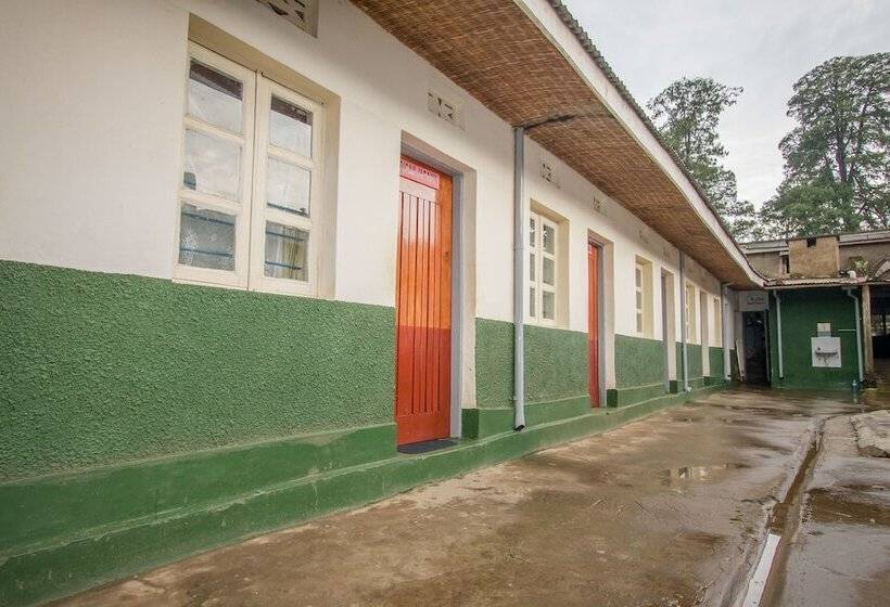 هتل Sabinyo Guest House