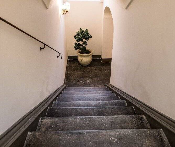 هتل San Carlo Suites