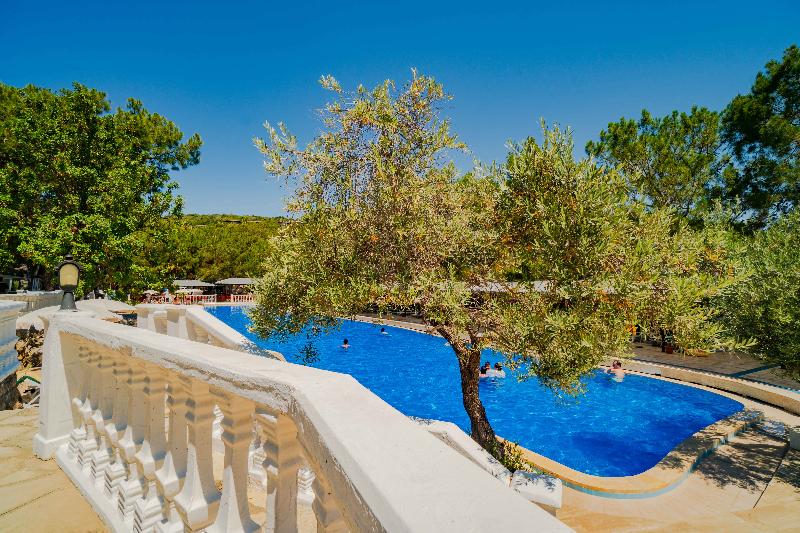 Отель Senza Garden Holiday Club