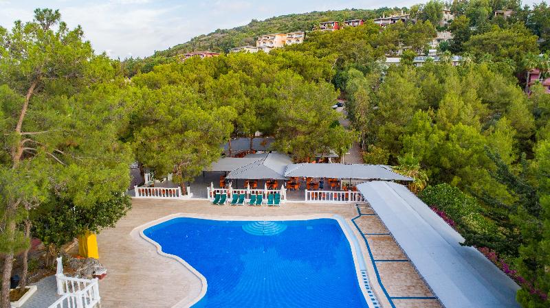 Отель Senza Garden Holiday Club