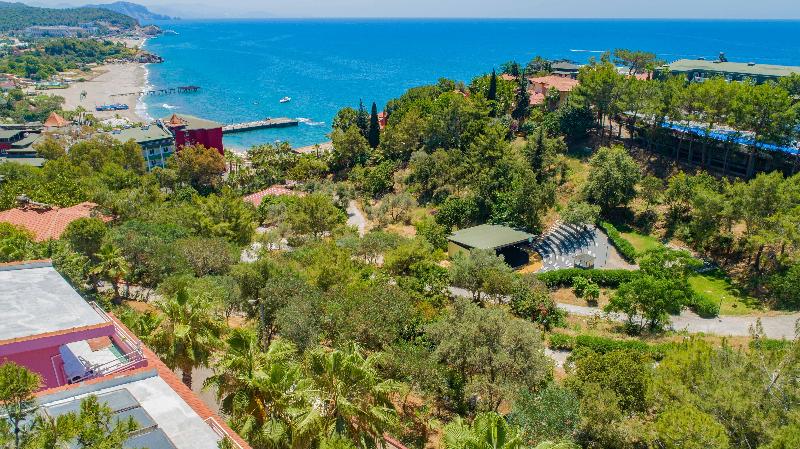 Отель Senza Garden Holiday Club