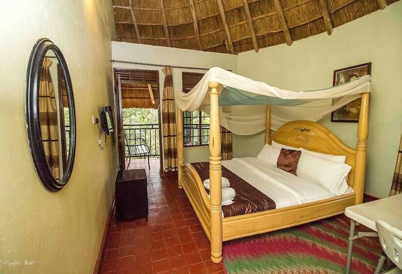 هتل St Steven's Suites