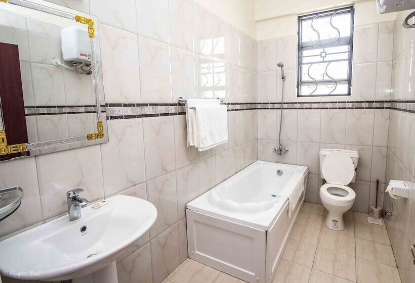 هتل St Steven's Suites