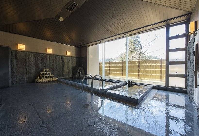 בית מלון כפרי Takachiho