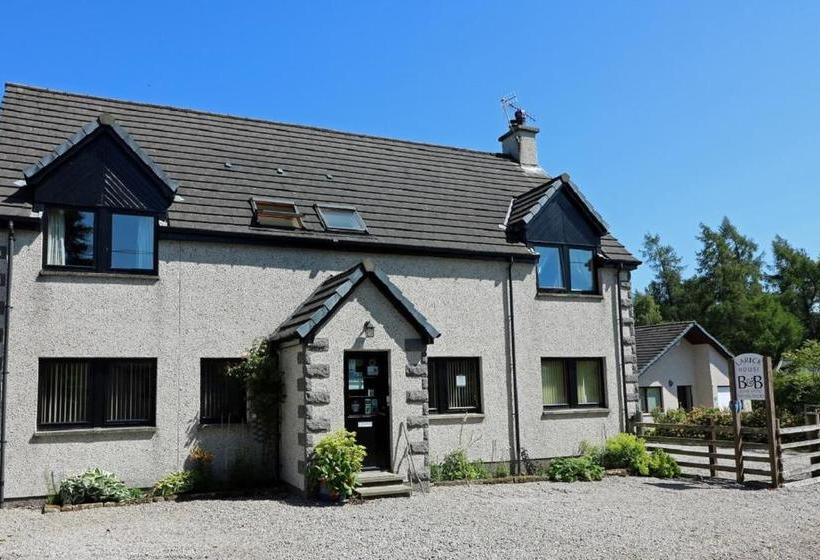 Отель Larick House B&b