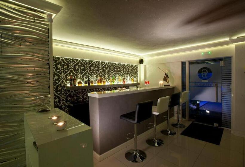 فندق The Crystal Blue