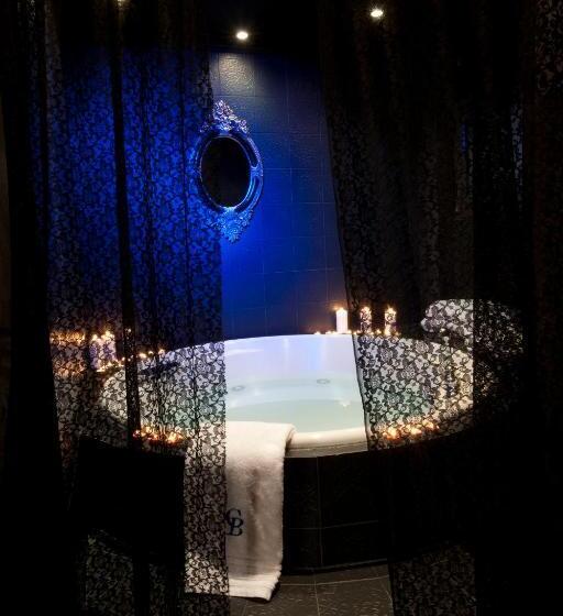 فندق The Crystal Blue