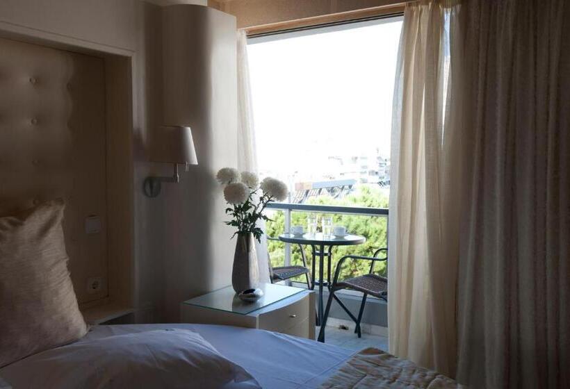 فندق The Crystal Blue