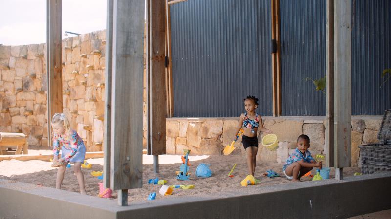 בית מלון כפרי Botlierskop The Village Lodge