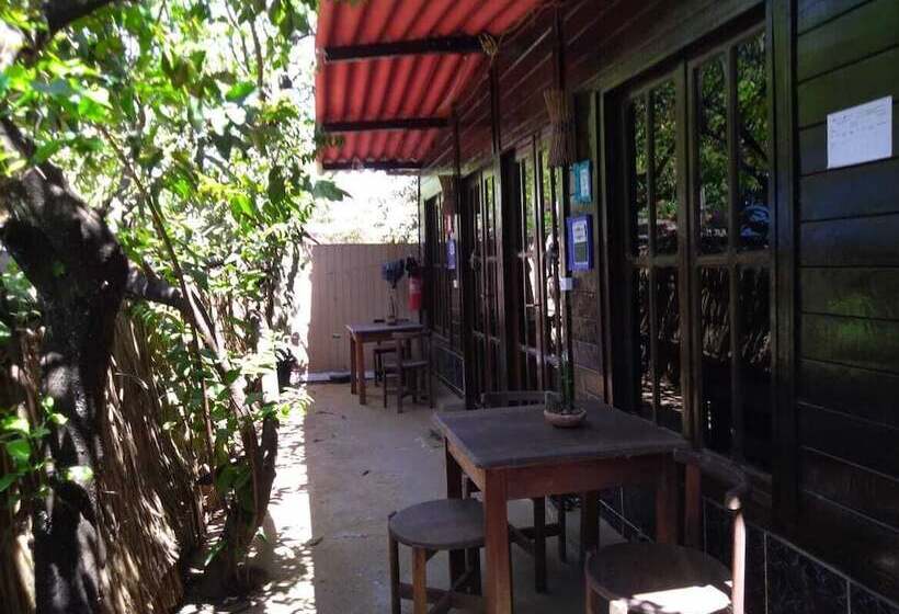 בית מלון כפרי Vila Mar