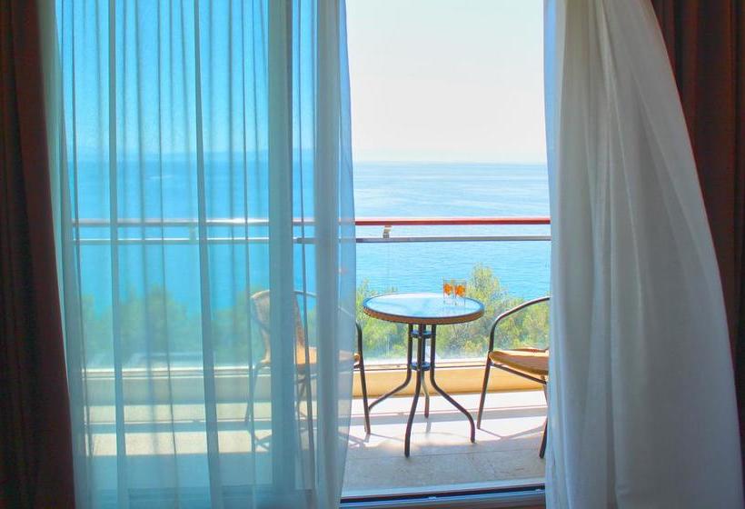 ホテル Villa Junona