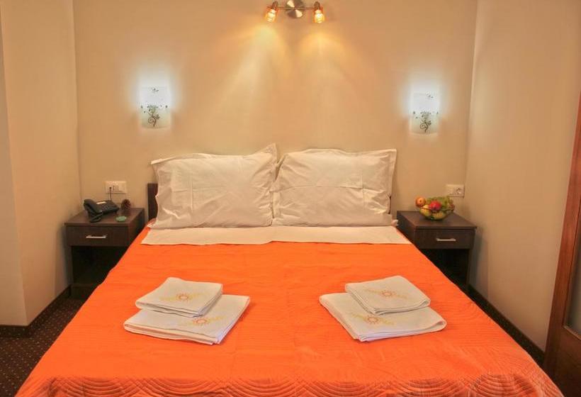 ホテル Villa Junona